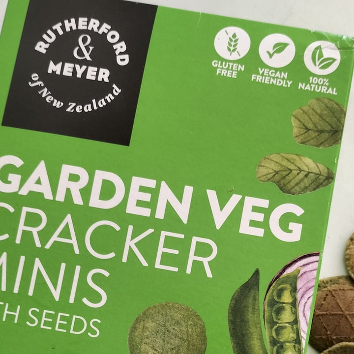photo of Rutherford & Meyer Garden Veg Cracker Minis - with Seeds shared by @helenevegan on  26 Nov 2023 - review