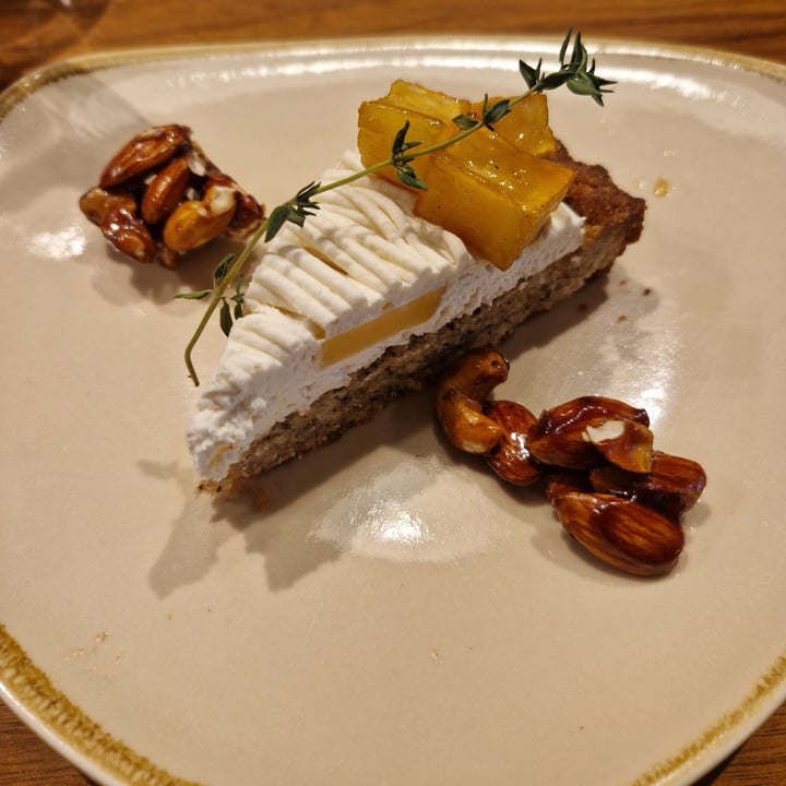 photo of Mr. Farmer Sweet Potatoe Mont Blanc Pie shared by @amelierobino on  02 Jan 2024 - review