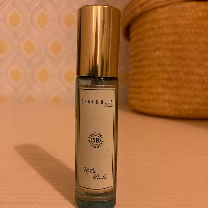 photo of Shay & Blue White Peaches 10ml mini fragrance shared by @joanne71 on  18 Nov 2023 - review