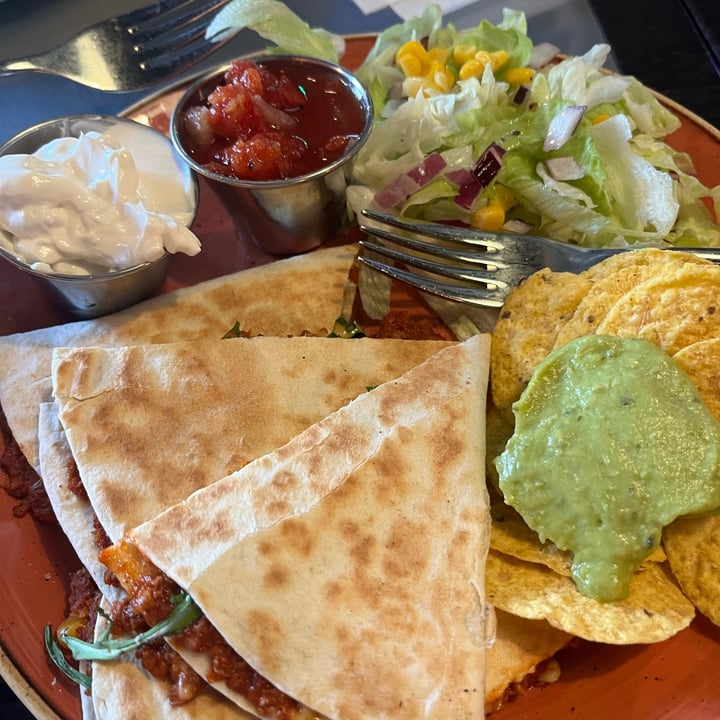 photo of Taco Bar Vegansk Quesadilla shared by @plantpowerpal on  03 Aug 2025 - review