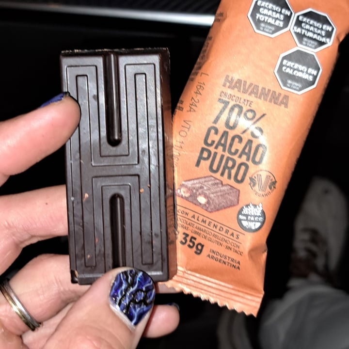 photo of Havanna chocolate amargo 70% cacao puro con almendras shared by @agustin-alvarez on  28 Nov 2024 - review