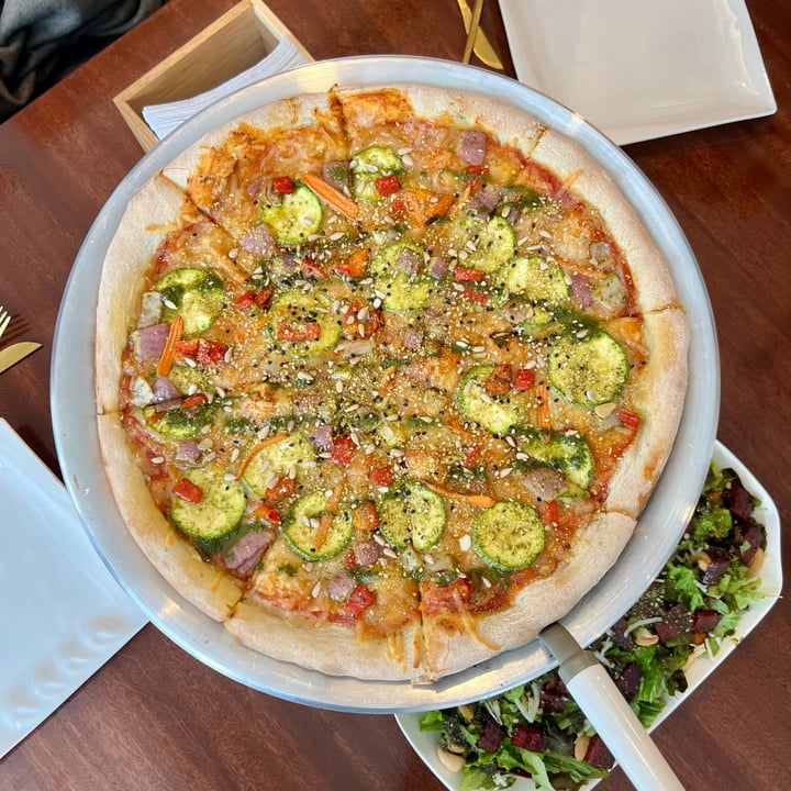 photo of Romani Pizzas y Ensaladas, Crepas y Regalos pizza vegana shared by @llarranaga on  02 Aug 2025 - review