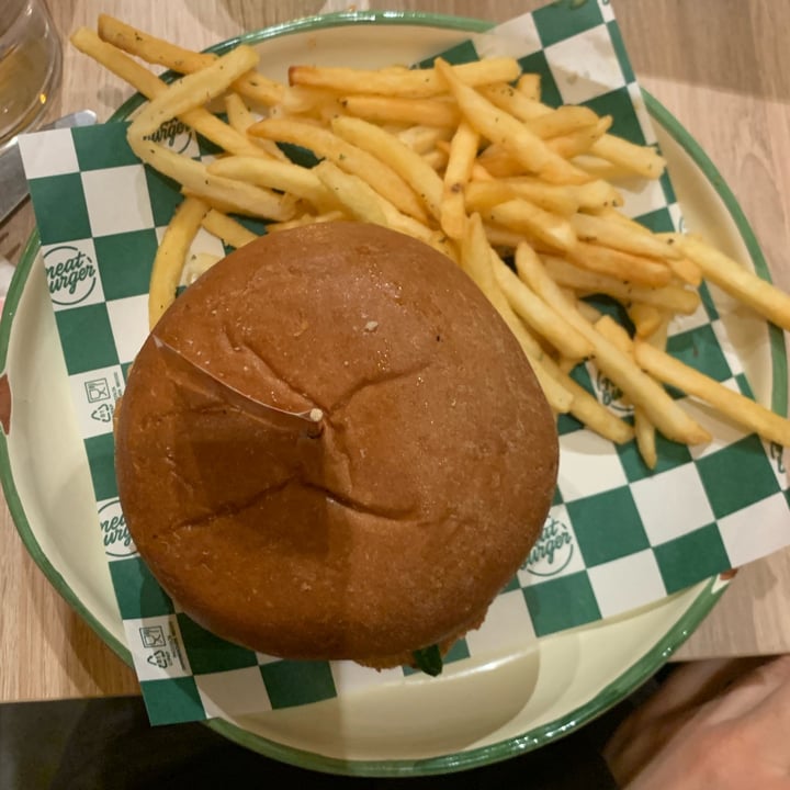 photo of Neat Burger Milano | Merlata Bloom chick’n choi shared by @margheritaq on  03 Feb 2024 - review