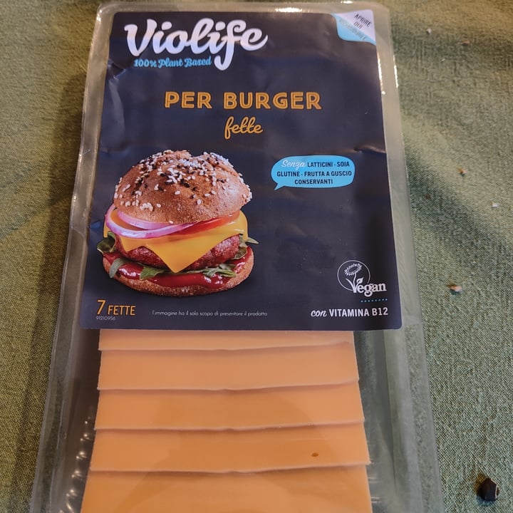 photo of Violife Fette per burger shared by @gilazza on  03 Jun 2024 - review