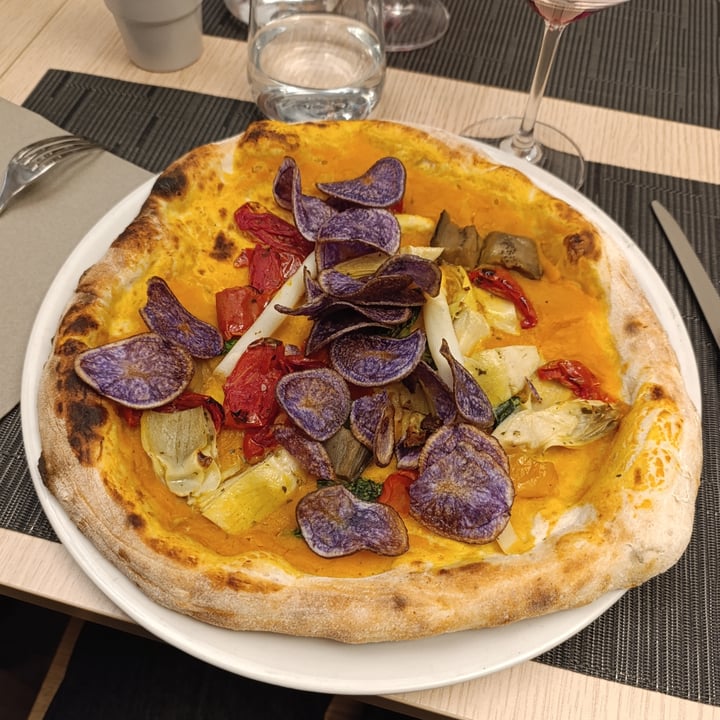 photo of Ristorante Pizzeria Al Vicolo Pizza vegana 2.0 shared by @kkami-sama on  29 Dec 2024 - review