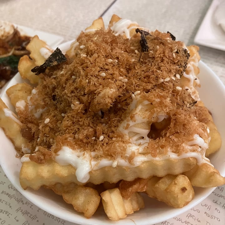 photo of Vegetarian Express Cafe mayo fries with floss shared by @veganhubby on  24 Nov 2023 - review