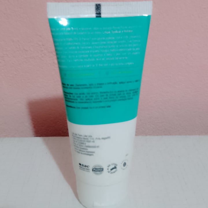 photo of Panvel Faces Hidratante Matte FPS 30 shared by @aline01 on  04 Feb 2024 - review