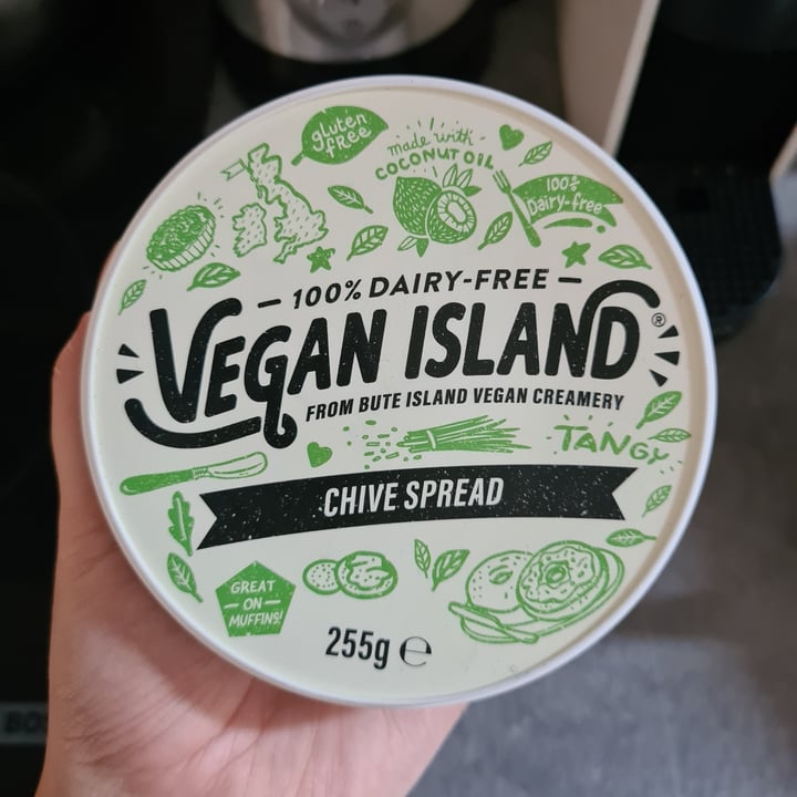 photo of Vegan island Chive-Spread shared by @martaferri on  16 Oct 2023 - review