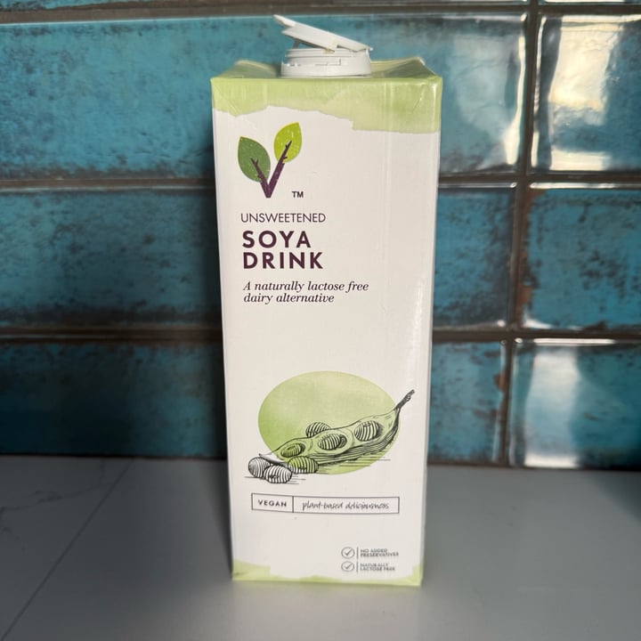 photo of Woolworths Food unsweetened organic soya drink shared by @zsuz on  27 Apr 2025 - review
