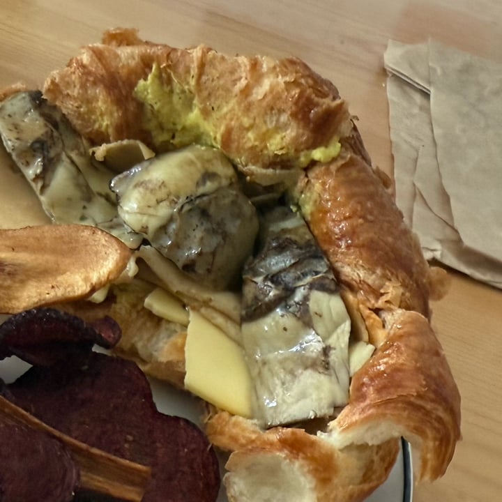 photo of Carrefour Extra carciofi rustici shared by @unejanie on  22 Sep 2025 - review