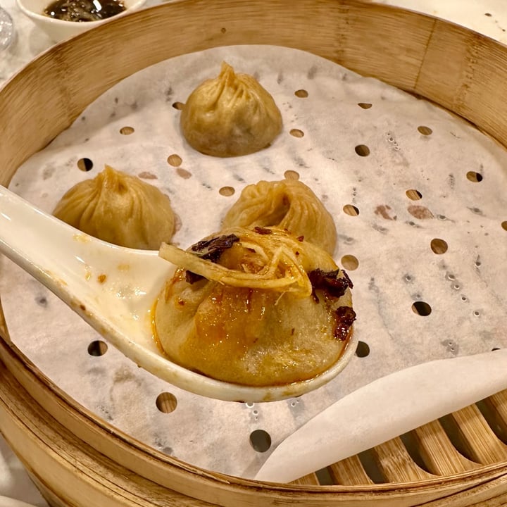 photo of Crystal Jade La Mian Xiao Long Bao Steamed Impossible Bah Kut Teh Xiao Long Bao shared by @aditik90 on  31 Jan 2024 - review