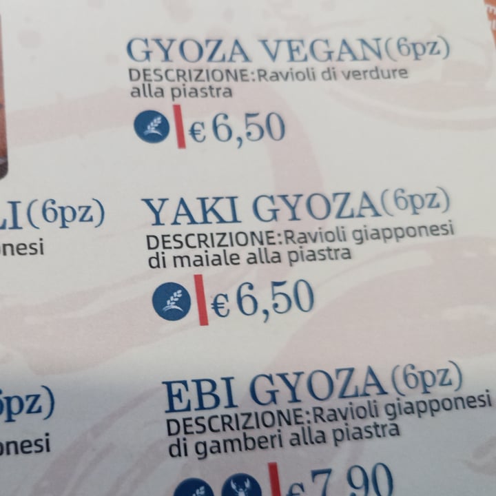 photo of KOY RAMEN gyoza vegan shared by @sarettaveg on  04 Oct 2025 - review
