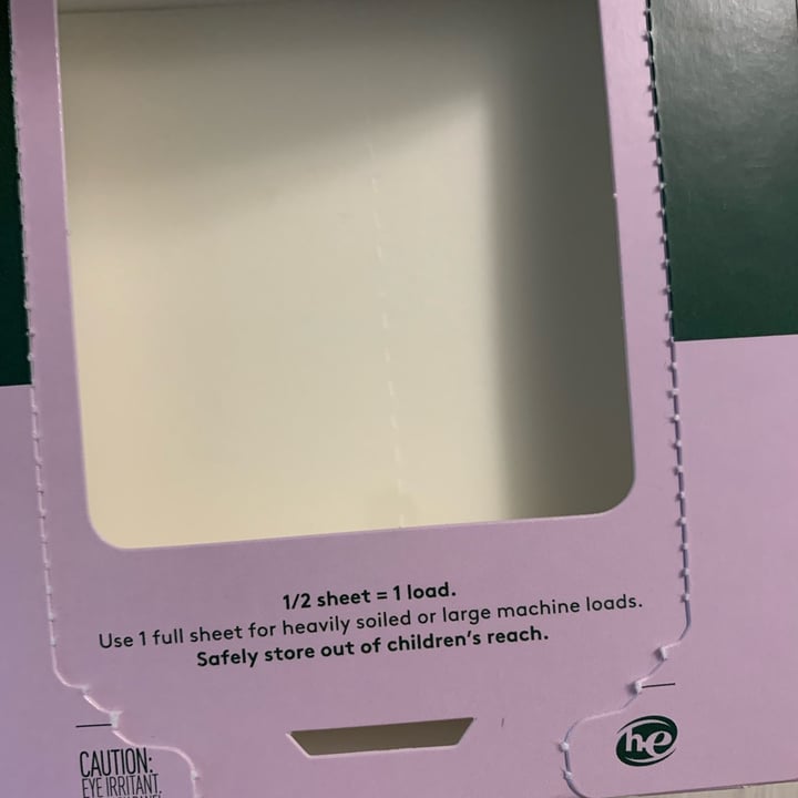 photo of Ever Spring Laundry Detergent Sheets - Lavander & Bergamot shared by @rochi09 on  20 Apr 2024 - review