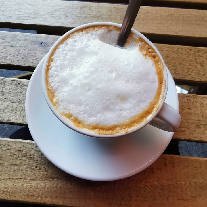 photo of Mangiamore Cappuccino di soia shared by @posataverde on  26 Mar 2024 - review