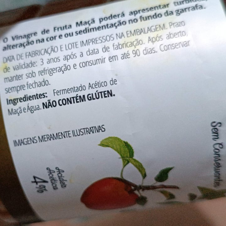 photo of Vinagre de maçã Amaroni é orgânico e 100% natural. Você pode usar em saladas e tempera também legumes. Vinagre De Maçã shared by @tgargur on  15 Feb 2025 - review