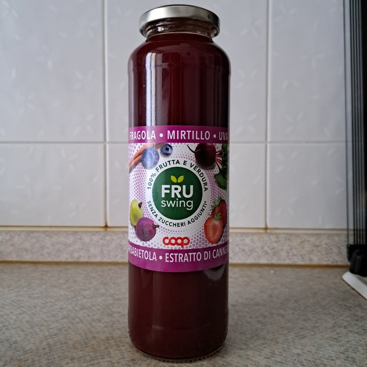 photo of Fru Swing Succo fragola, mirtillo, uva, barbabietola ed estratto di cannella shared by @veggiemarti on  03 Oct 2023 - review