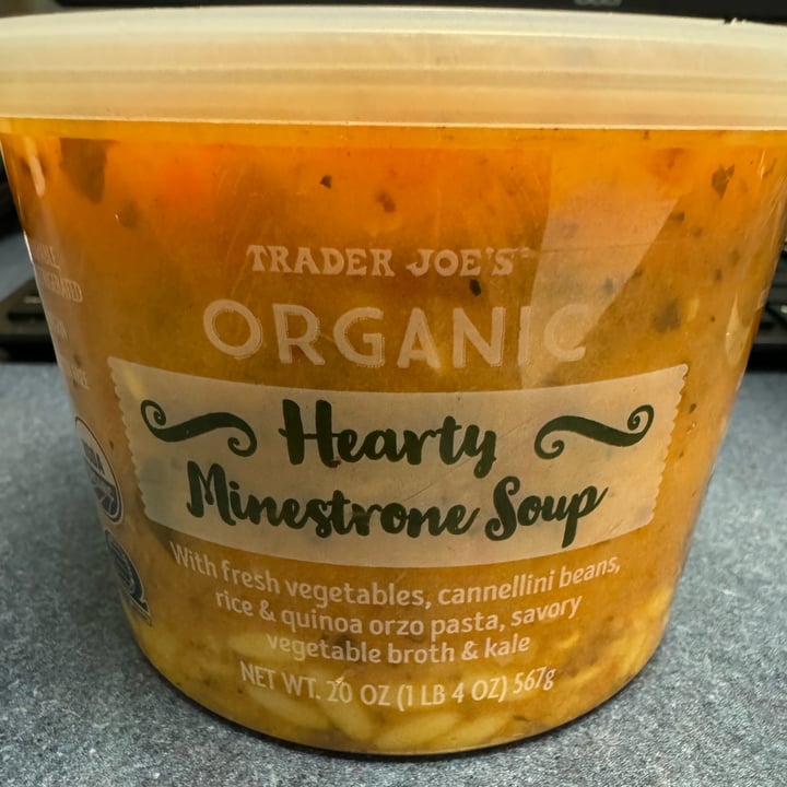 photo of Trader Joe's Organic Hearty Minestrone Soup shared by @dallasandsophie on  23 Mar 2024 - review