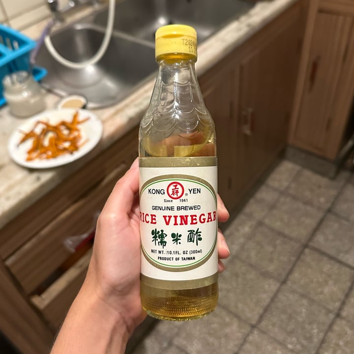 photo of Kong Yen rice vinegar shared by @nicolerenou on  03 Apr 2024 - review