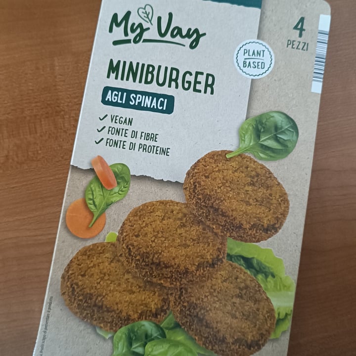 photo of MyVay miniburger agli spinaci shared by @si1via on  08 Feb 2025 - review