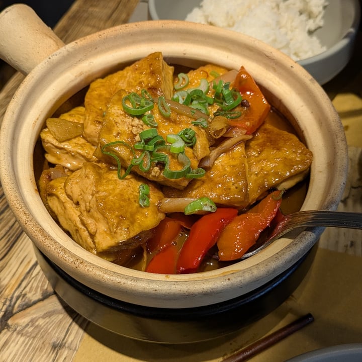 photo of Le Nove Scodelle Tofu Casereccio Stufato  In Wok shared by @lapalissia on  14 Apr 2025 - review