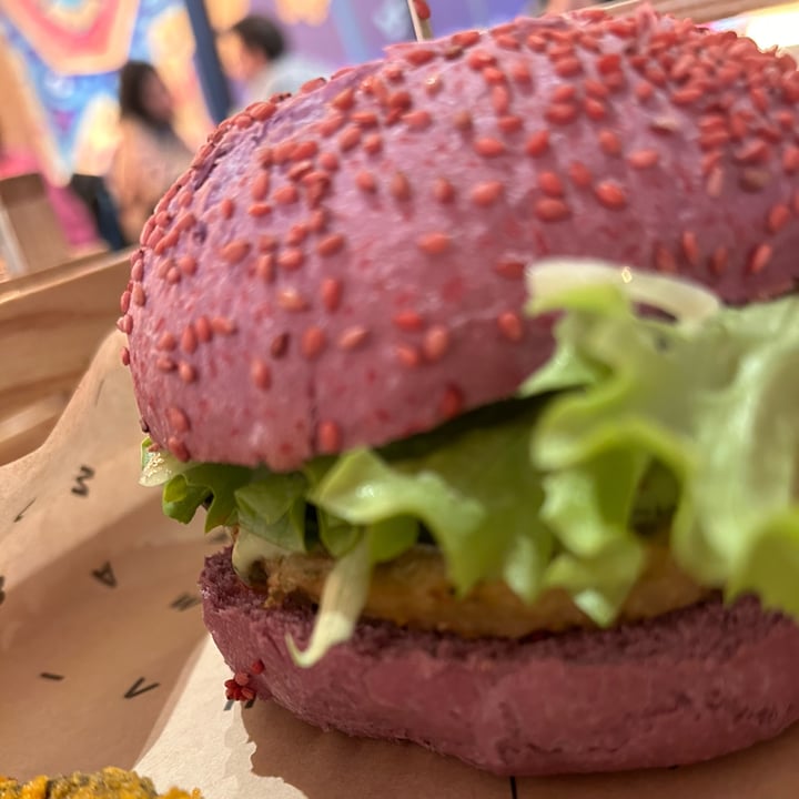 photo of Flower Burger Bloom burger shared by @rumakaur on  10 Mar 2024 - review