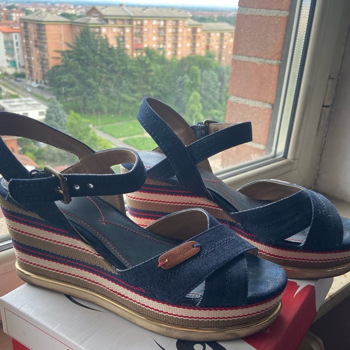 photo of Wrangler sunshine jeena strap shared by @pippocat on  26 Jun 2024 - review