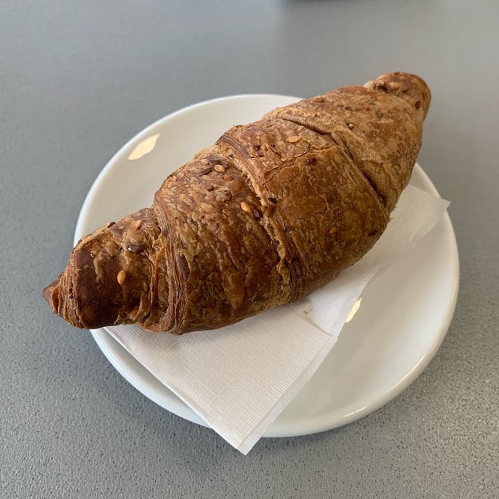 photo of Sirio - Bar interno Ospedale San Lorenzo di Valdagno (VI) Brioche Alle More E Cappuccino Di Soia shared by @sabrinamarangoni on  07 Nov 2023 - review