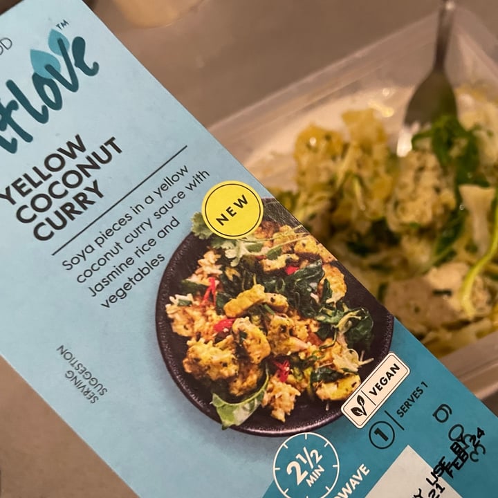 photo of Woolworths Food Plantlove yellow coconut curry shared by @cdg2399 on  15 Mar 2024 - review