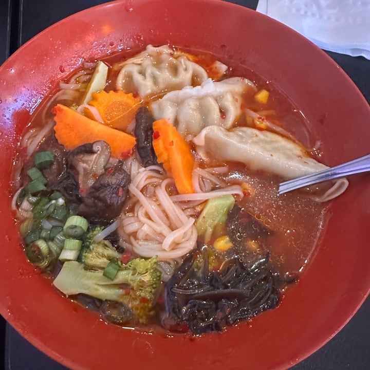 photo of Ichiraku Ramen spicy shoyu wonton shared by @fabulousrabbit35 on  18 Jan 2025 - review