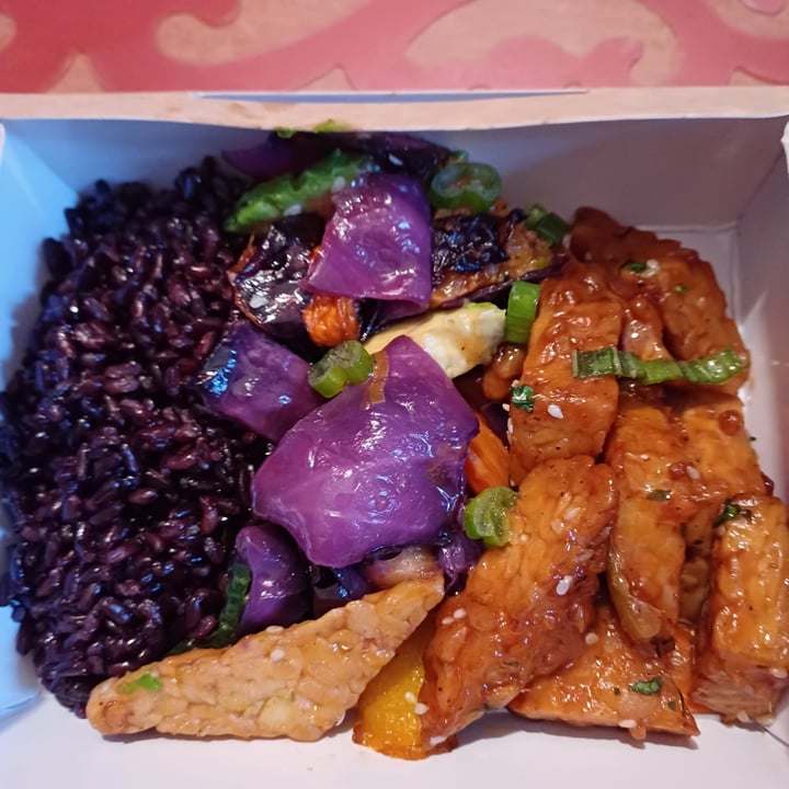 photo of Rosebymary Piatto Equilibrato con Tempeh in agrodolce shared by @miocillo0 on  08 Oct 2025 - review