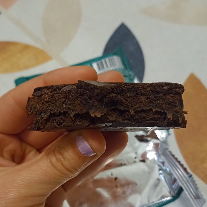 photo of Muecas chocolate alfajor de cacao relleno shared by @aldyflorent on  24 Sep 2023 - review