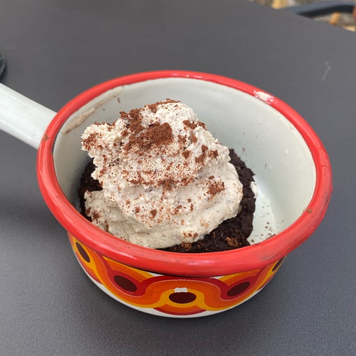 photo of Utopía Xeado De Stracciarella Con Brownie shared by @rebevegana on  12 Aug 2024 - review
