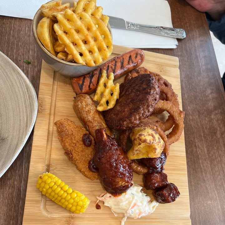 photo of Garden of Eden Vegan BBQ Platter shared by @alistar on  01 Sep 2025 - review