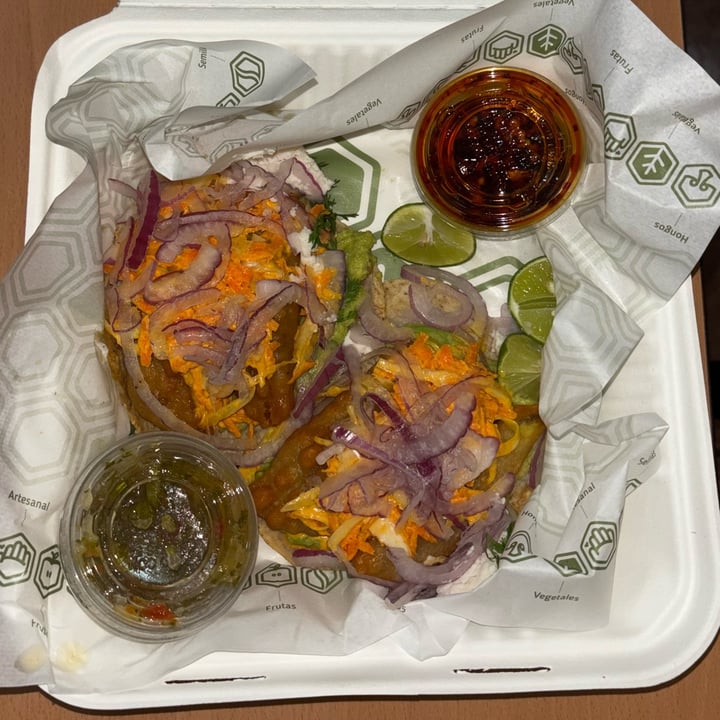photo of La Colmena Tacos tempura de berenjena shared by @marianavalevrg on  07 Jun 2025 - review