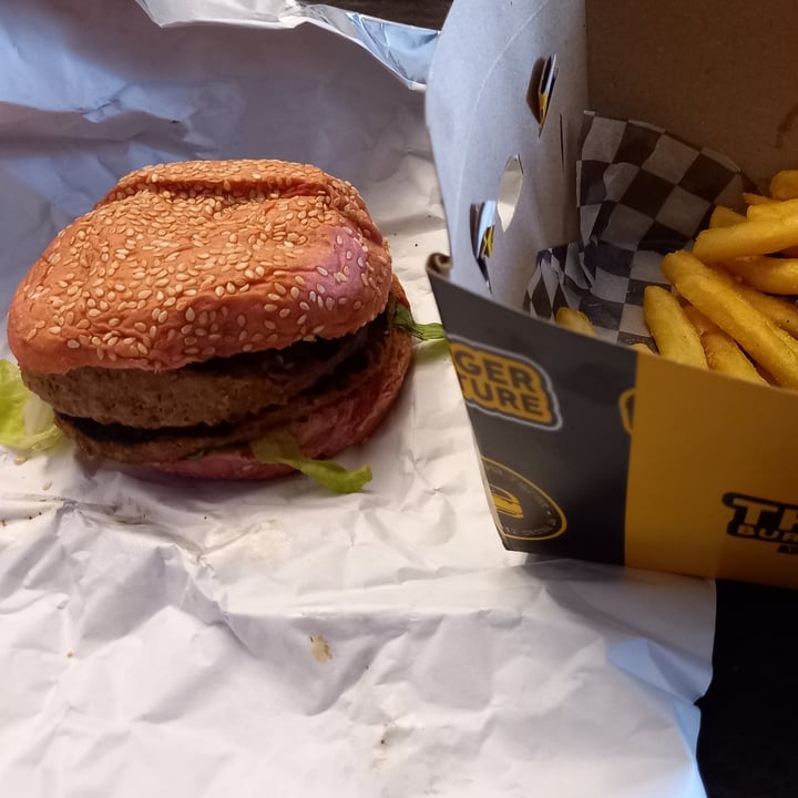 photo of THE BOX Burger Culture VEGAN BOX NOT CO shared by @maiagavranic on  29 Dec 2023 - review