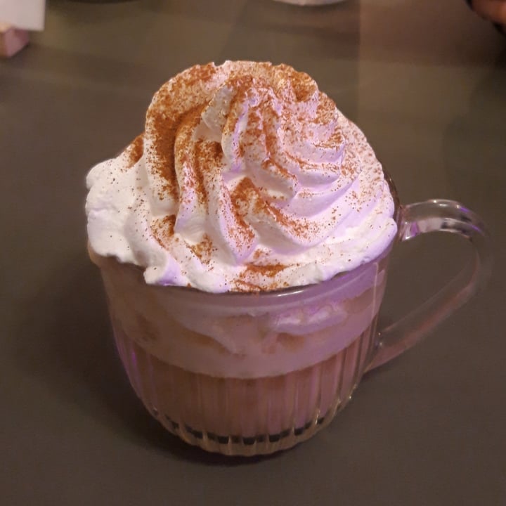 photo of Peacock Hot Chocolate shared by @isabela99 on  15 Jul 2024 - review