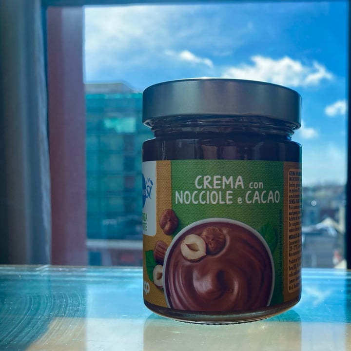 photo of Benesi  Crema Con Nocciole E Cacao shared by @mahe on  11 Mar 2024 - review