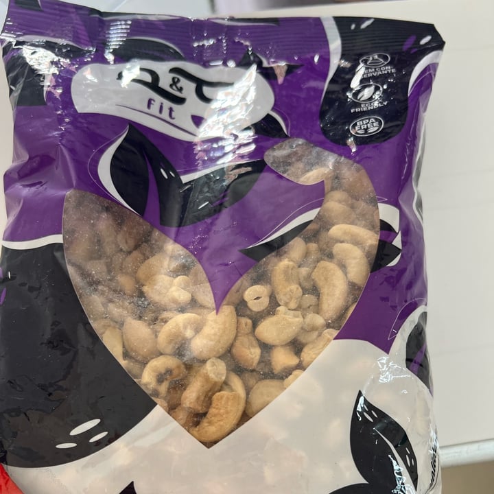 photo of P&P Fit Castanha de caju sem sal shared by @deboramora on  02 Oct 2025 - review