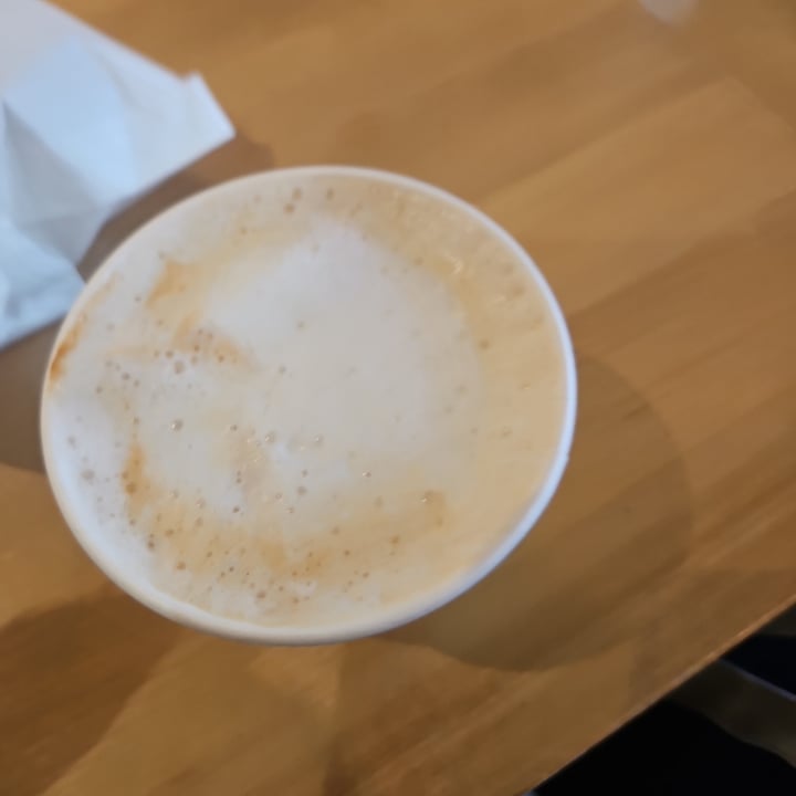 photo of Parma Café oat mylk cappuccino shared by @andreaalexandra on  30 Sep 2025 - review
