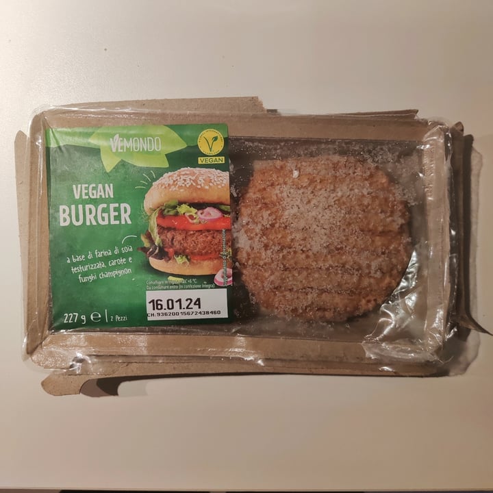 photo of Vemondo Vegan Burger shared by @ardemia on  14 Feb 2024 - review