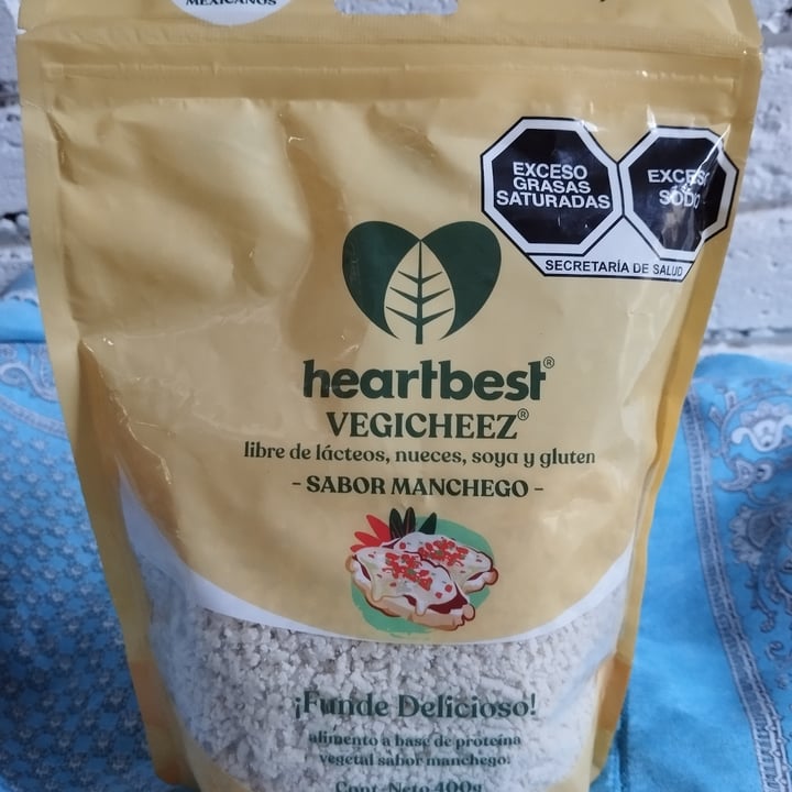photo of Heartbest Vegicheez Amaranto tipo Manchego Rallado shared by @eloisagoodforme on  13 Apr 2024 - review