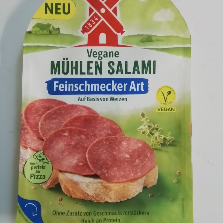 photo of Rügenwalder Mühle vegane mühlen salami feinschmecker art shared by @thegermantrashpanda on  22 Feb 2024 - review