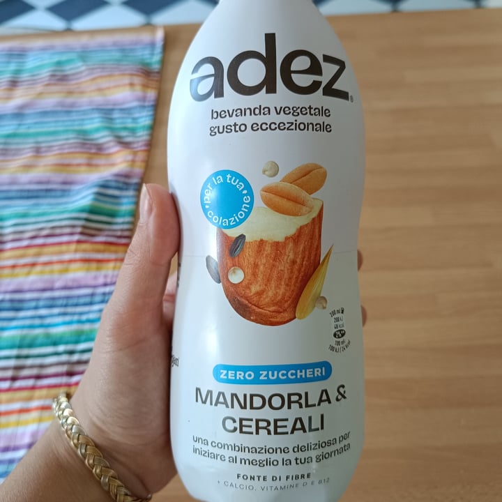 photo of AdeZ mandorla e cereali shared by @littlepoppyseed on  05 Oct 2023 - review