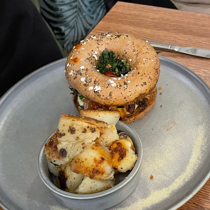 photo of Vegivores Munchy brunchy bagel shared by @chrisj on  13 Oct 2024 - review