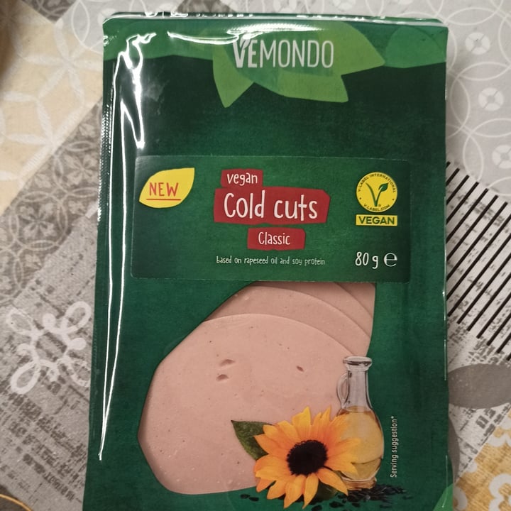 photo of Vemondo affettato gusto mortadella shared by @ggreg on  01 Feb 2024 - review