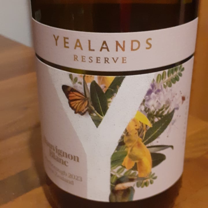 photo of Yeahlands reserve Sauvignon Blanc sauvignon blanc shared by @lucylou77 on  12 Feb 2024 - review