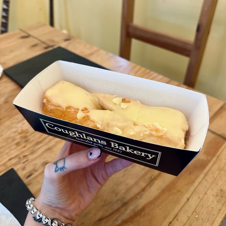 photo of Coughlans Bakery Butterscotch yum yum shared by @leonsmeow on  02 Sep 2023 - review