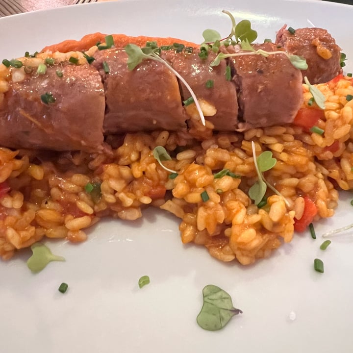 photo of Hakuna Matata Veggie Arroz a la catalana con butifarra shared by @lopasil on  15 Aug 2024 - review