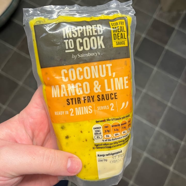 photo of Sainsbury's Coconut, Mango And Lime Stir Fry Sauce shared by @miekeatsvegan on  18 Jan 2024 - review