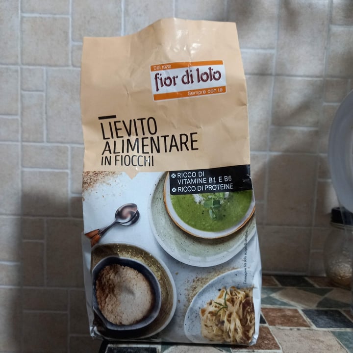 photo of Fior di Loto lievito alimentare in fiocchi shared by @melo66 on  27 Nov 2023 - review
